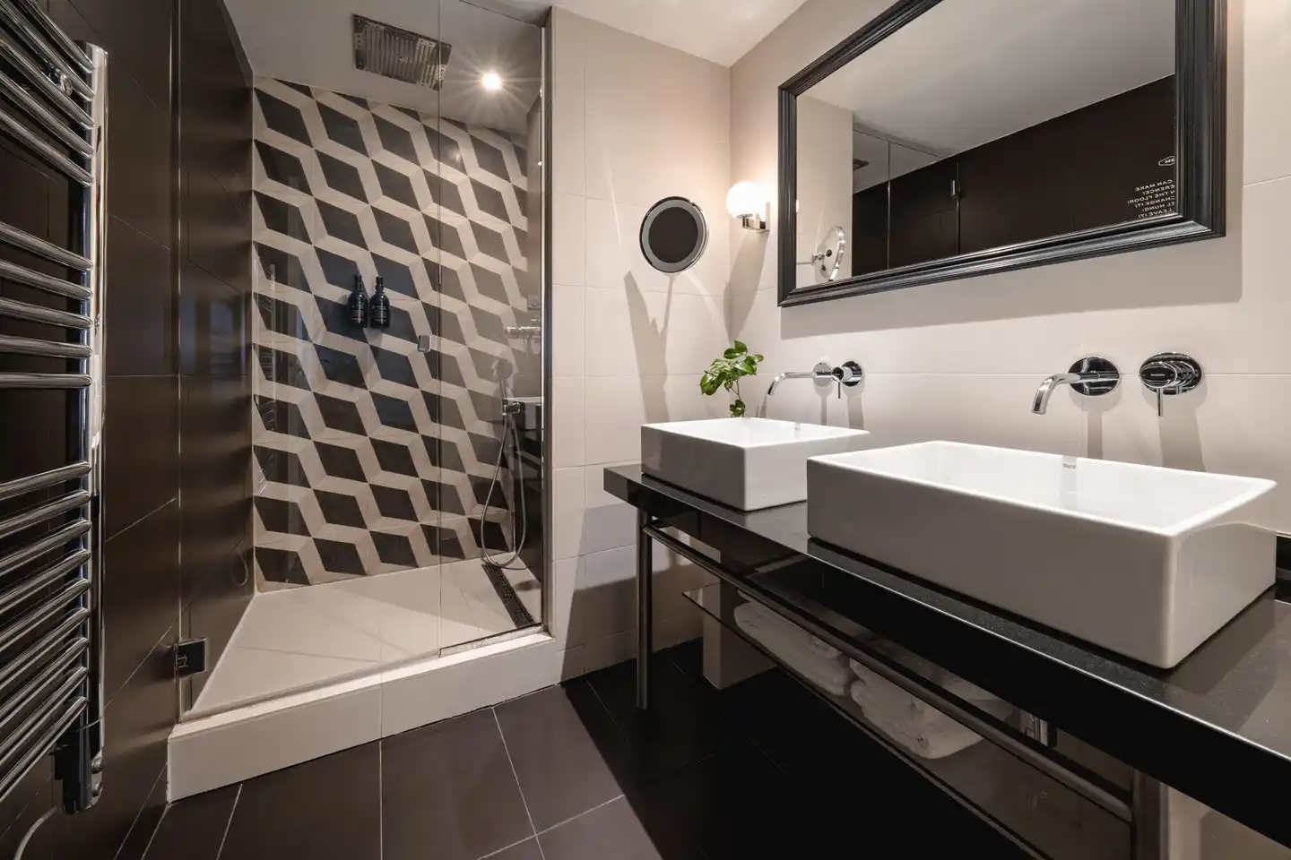 Bourgogne & Montana Badezimmer