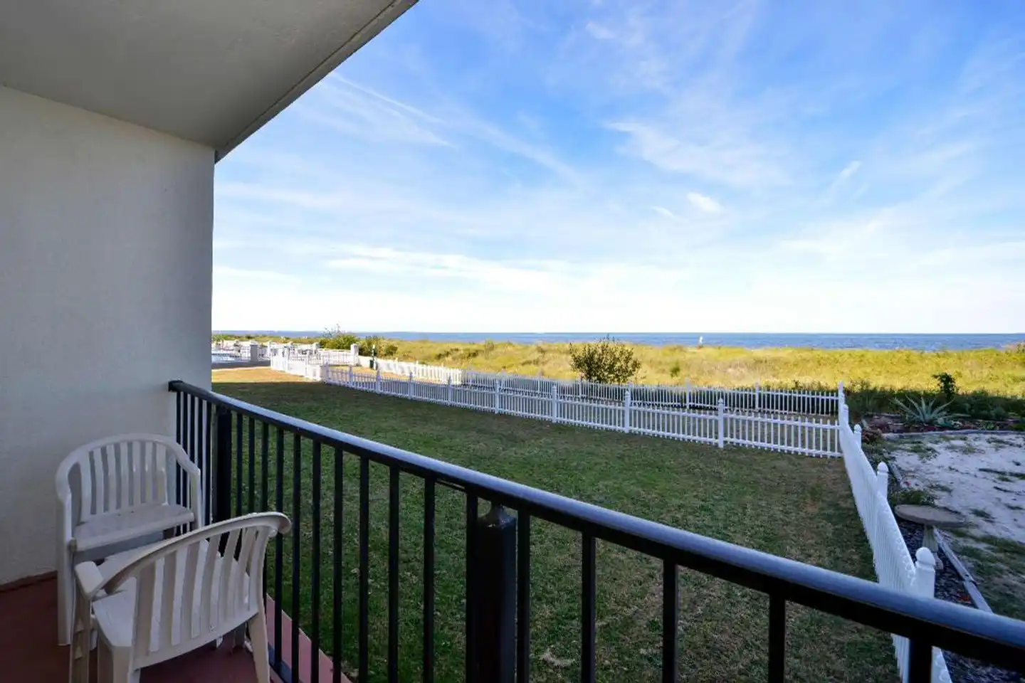 Best Western Plus Holiday Sands Inn & Suites Terrasse