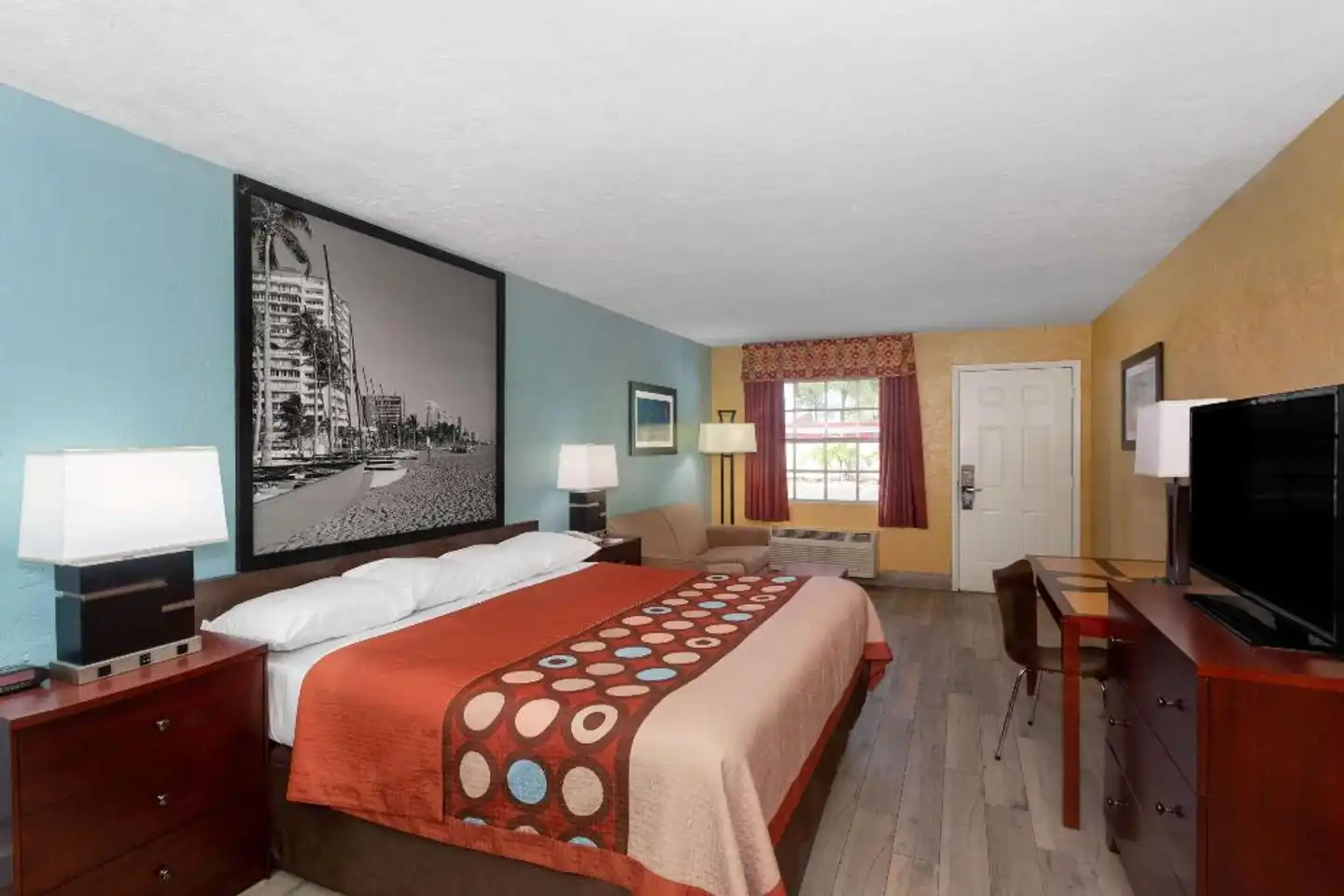 Super 8 by Wyndham Bradenton Sarasota Area Wohnbeispiel