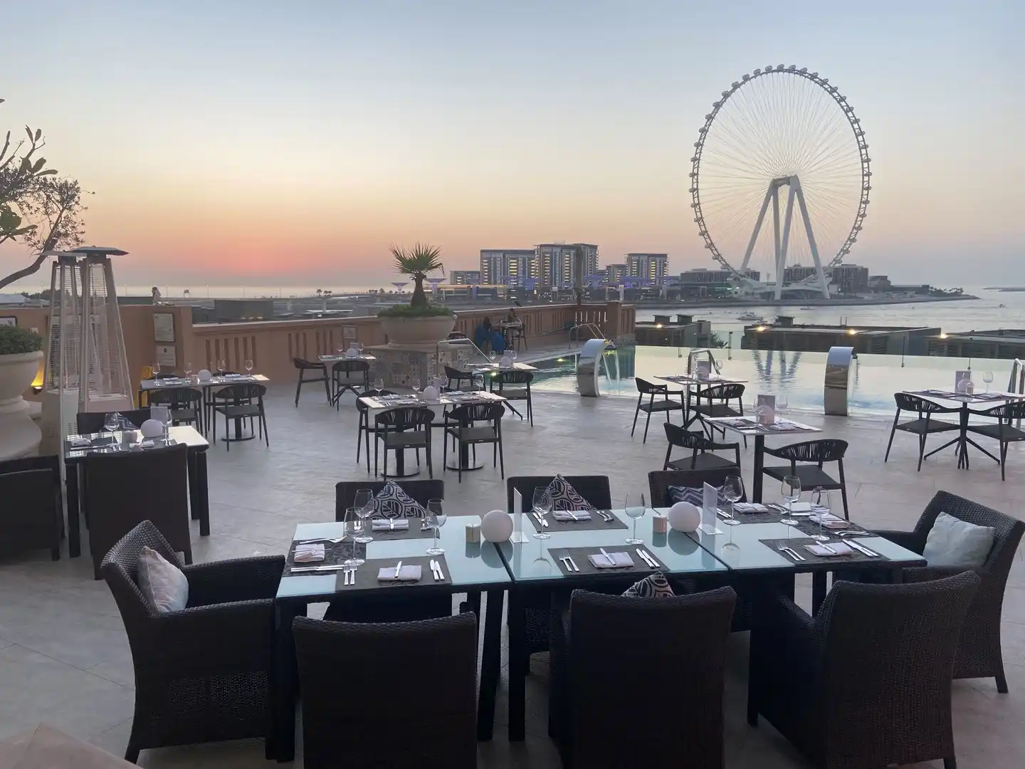 Sofitel Dubai Jumeirah Beach Restaurant
