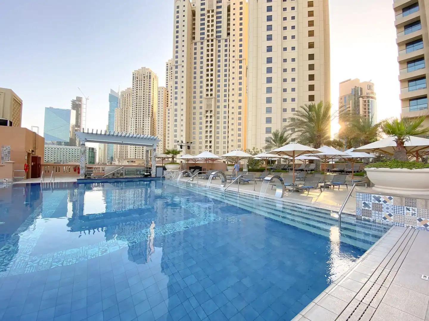 Sofitel Dubai Jumeirah Beach Pool