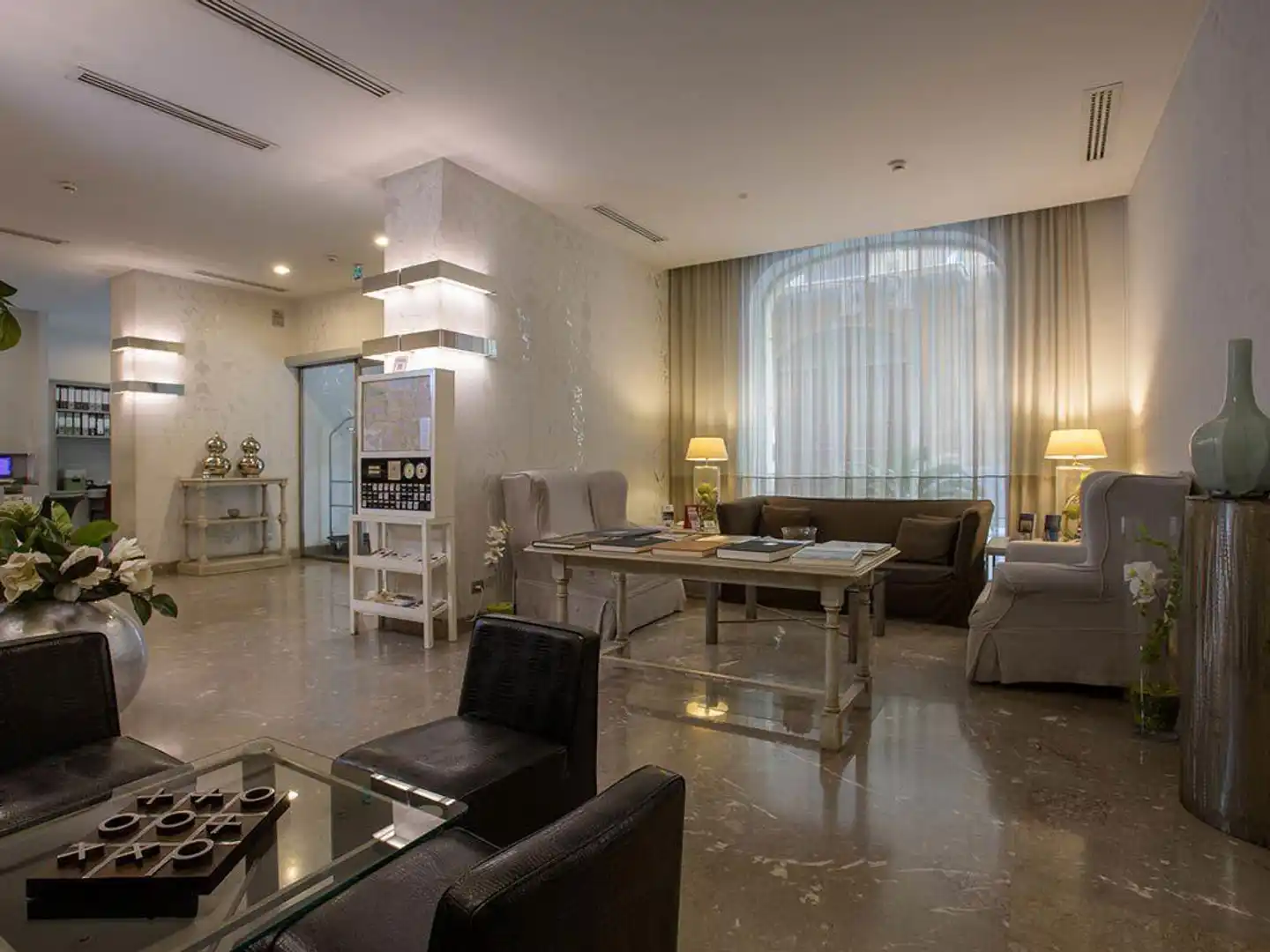 Porta Felice Lobby