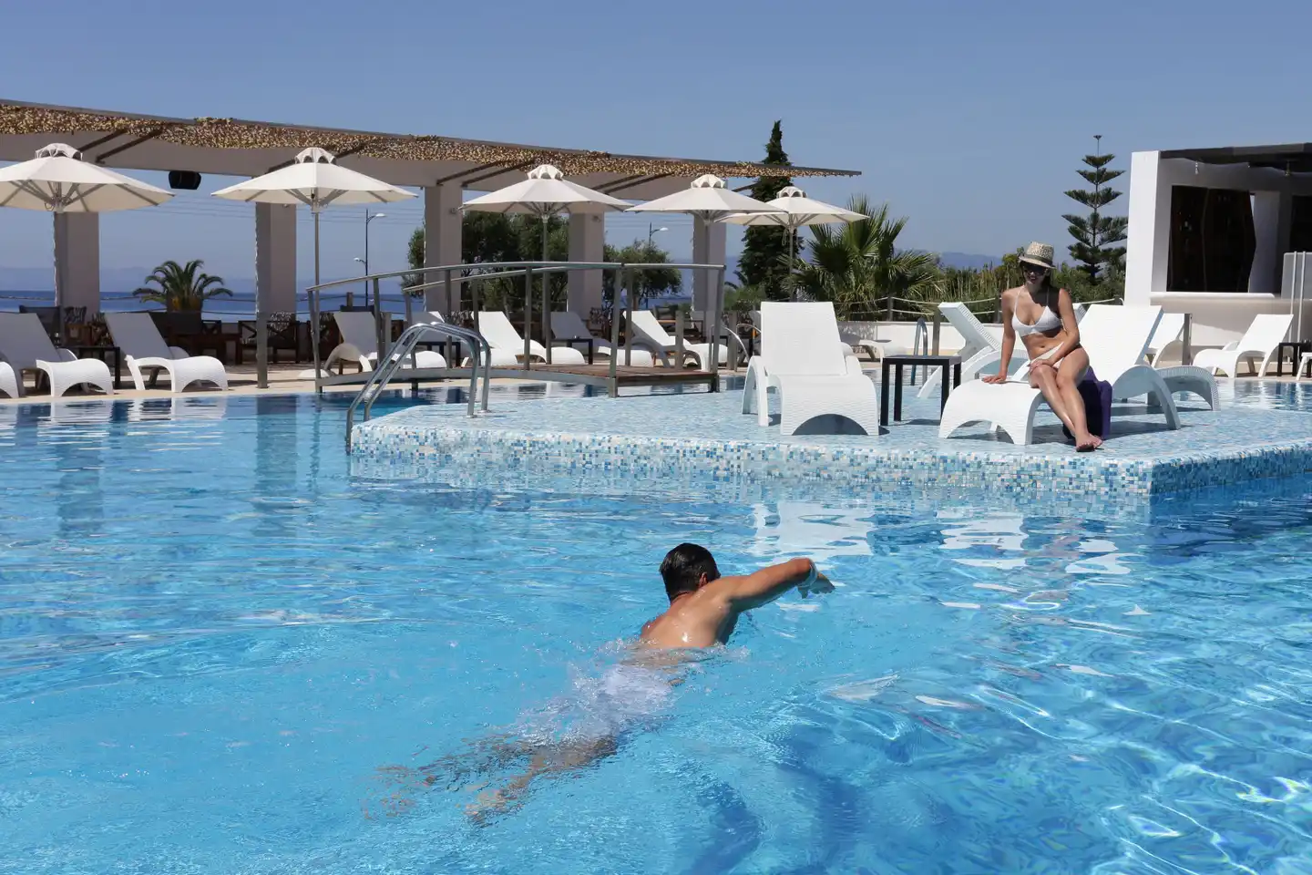 Elite City Resort Pool