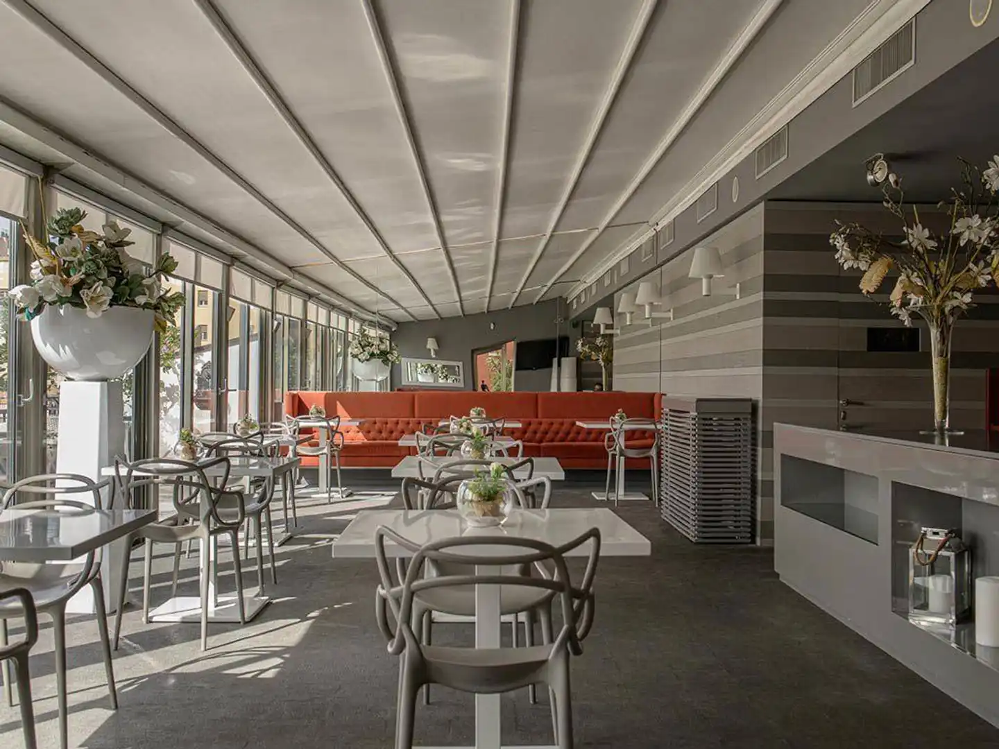 Porta Felice Lobby