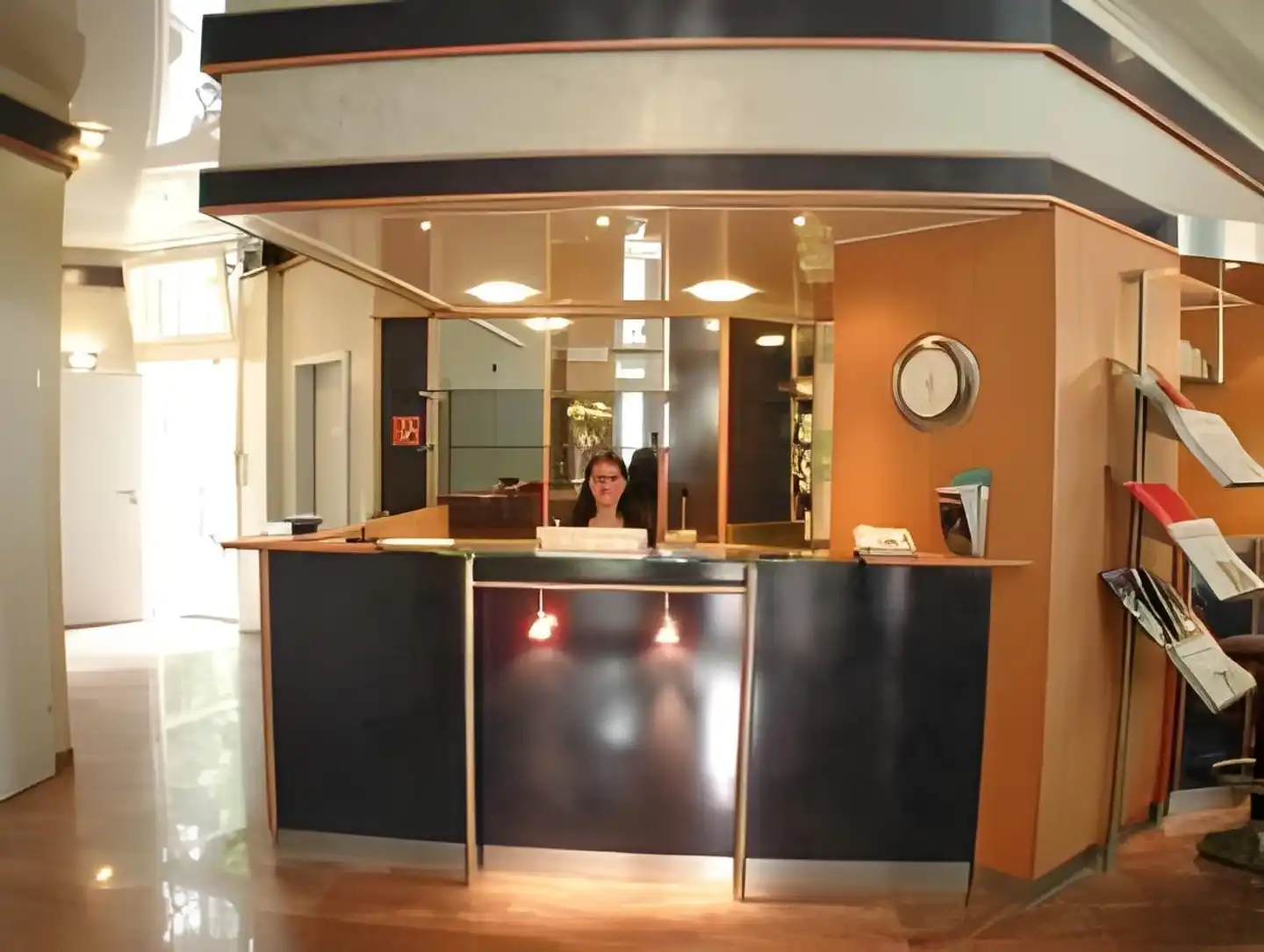 Insel-Hotel Lobby