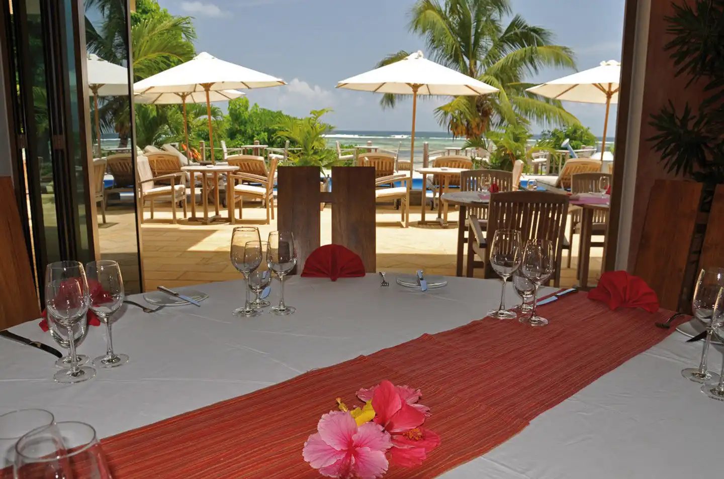 Crown Beach Restaurant