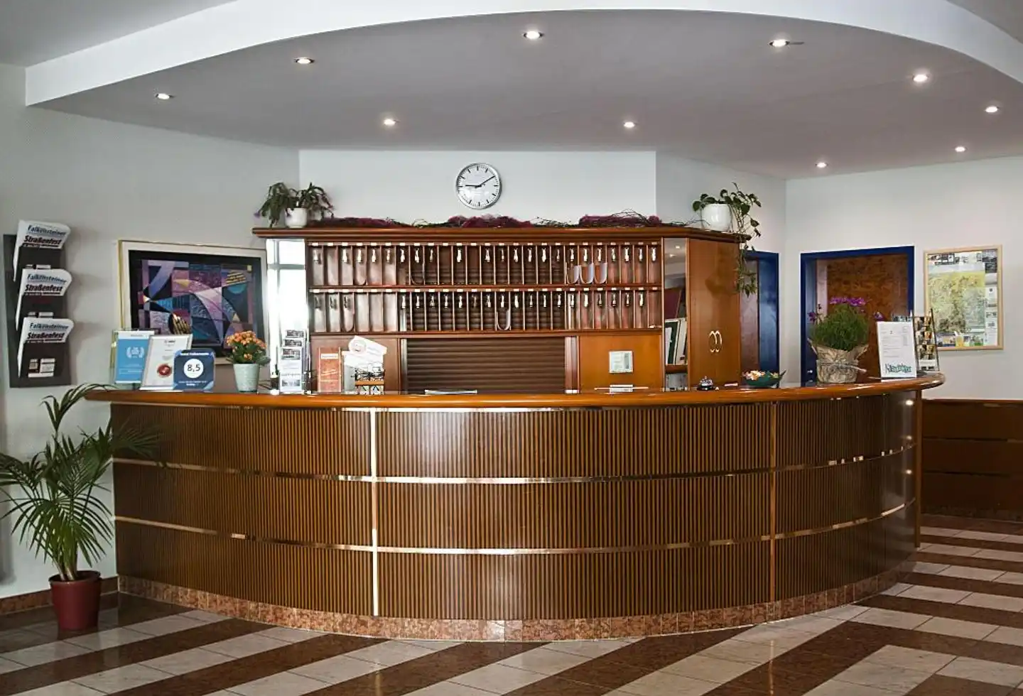 Hotel Falkenstein Lobby