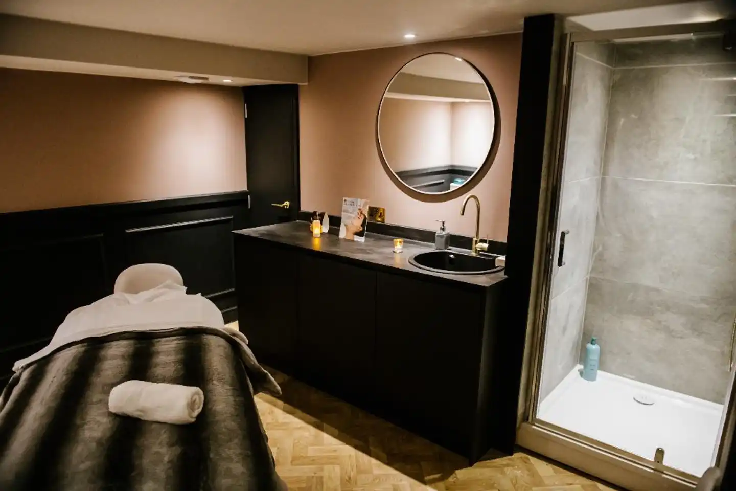 Dorsett Shepherds Bush Badezimmer