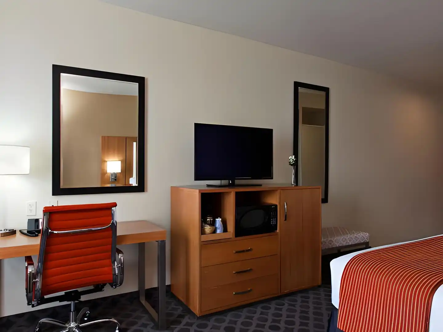 Hampton Inn by Hilton North Hollywood Wohnbeispiel