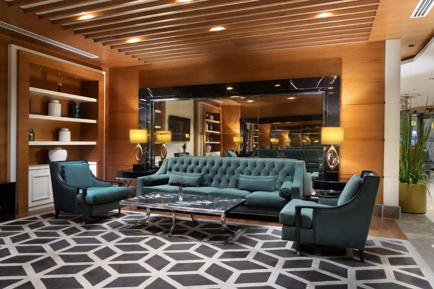 Mercure Istanbul Bomonti Lobby