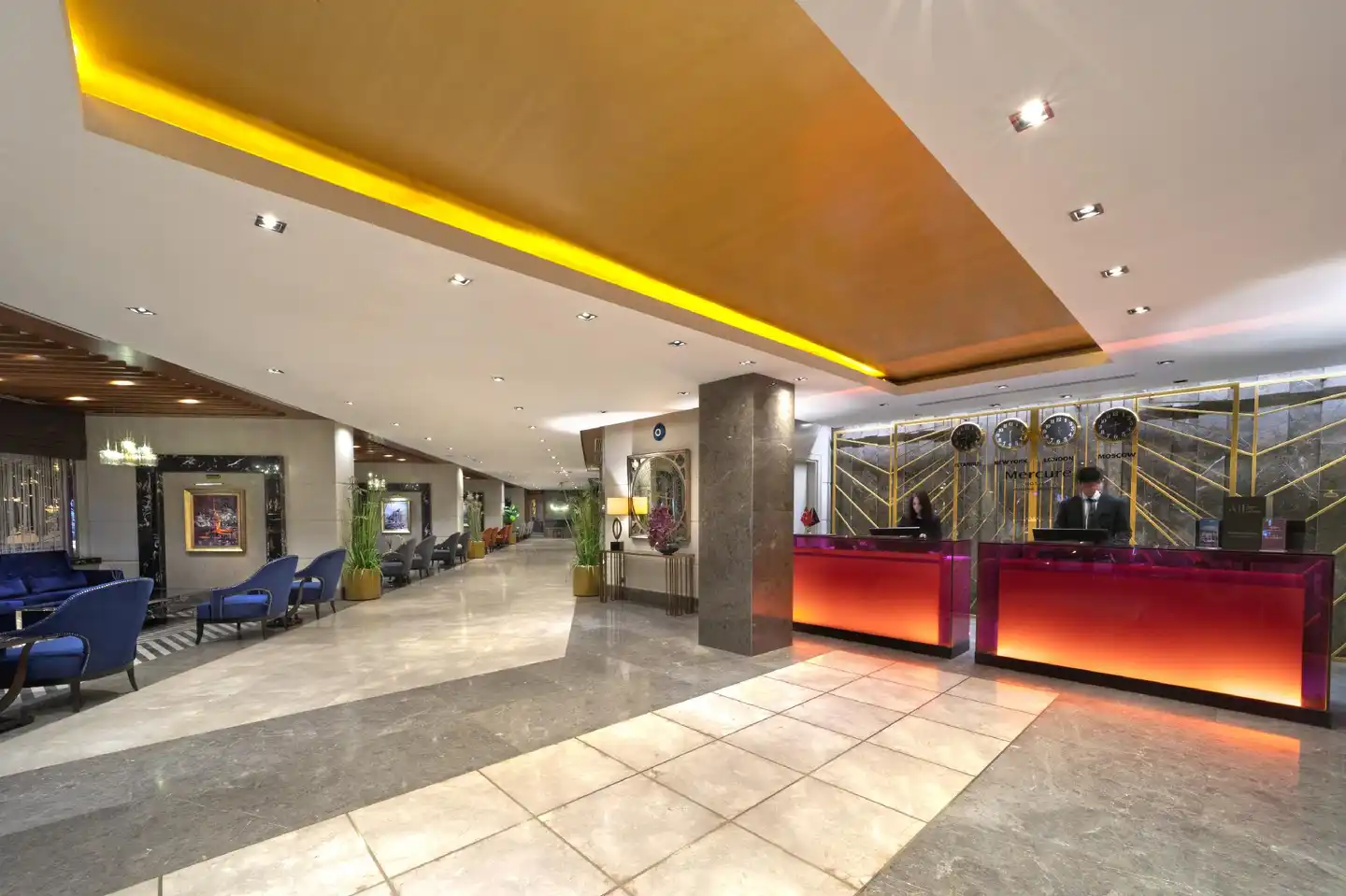 Mercure Istanbul Bomonti Lobby