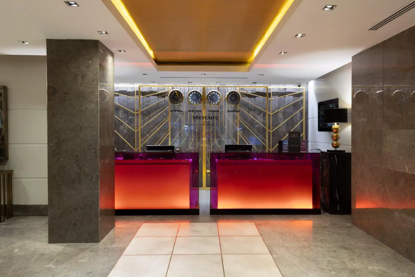 Mercure Istanbul Bomonti Lobby
