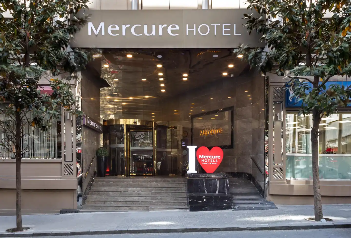 Mercure Istanbul Bomonti Aussenansicht