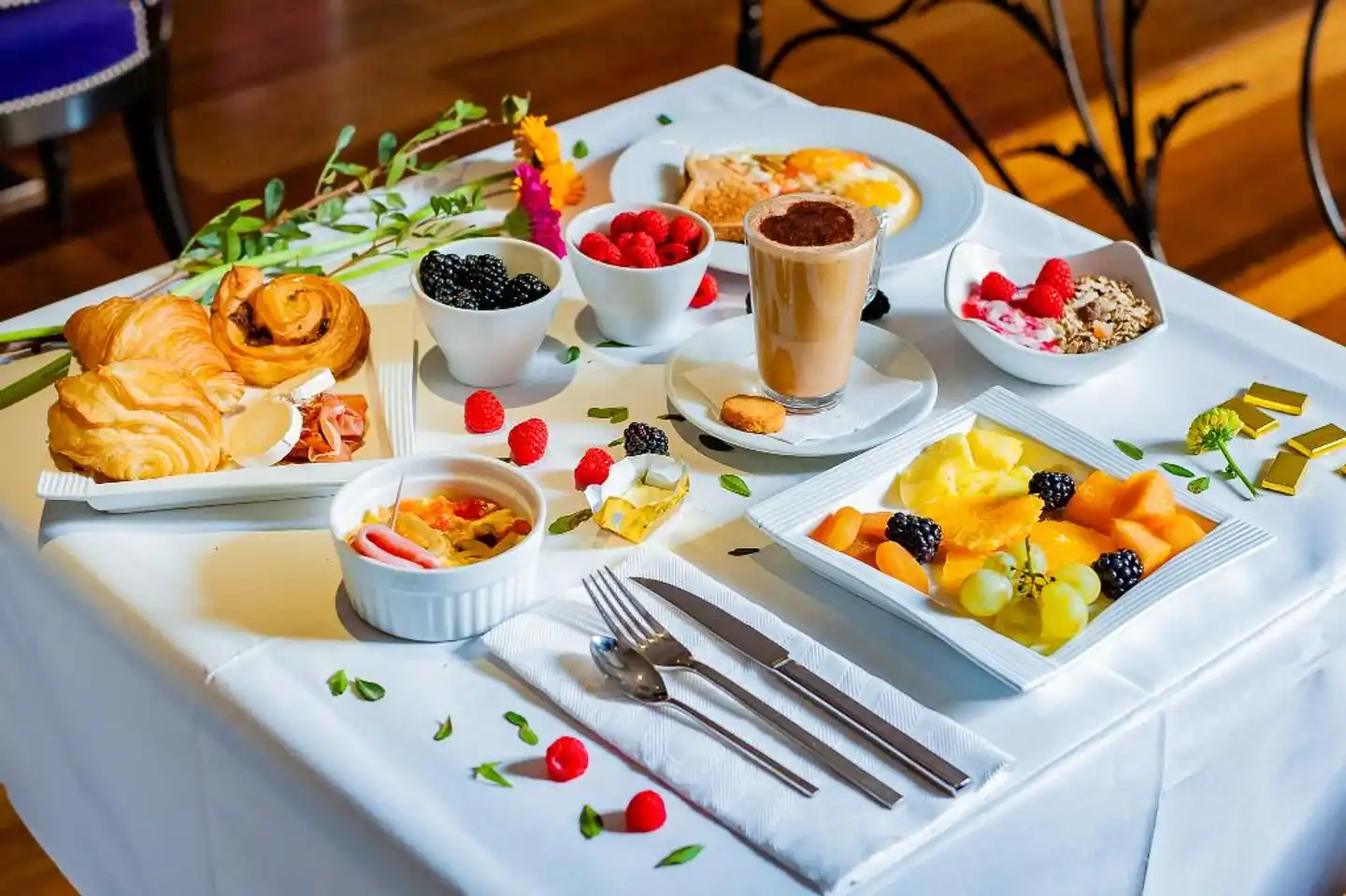 Secret De Paris Restaurant