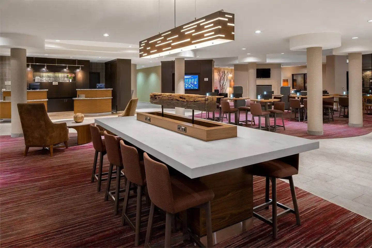 Courtyard by Marriott Flagstaff Bar