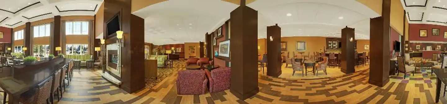 Hampton Inn & Suites Yonkers Lobby