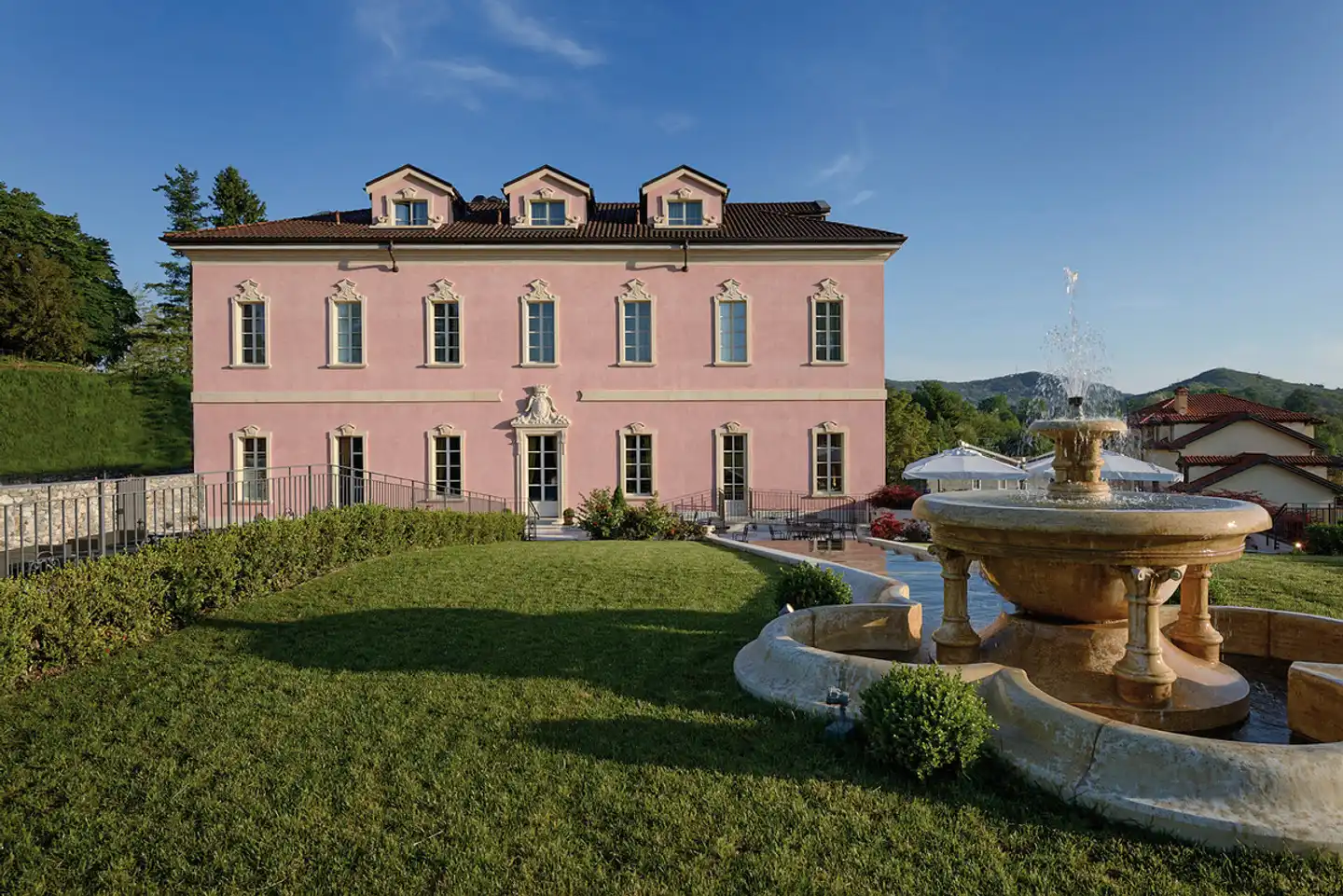 Castello dal Pozzo Aussenansicht