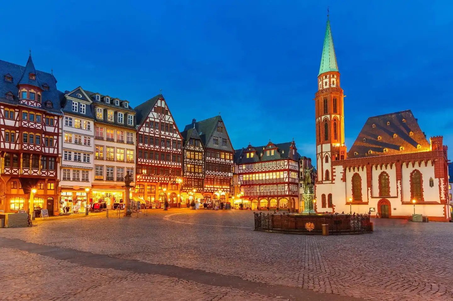 The Frankfurt Hotel Aussenansicht