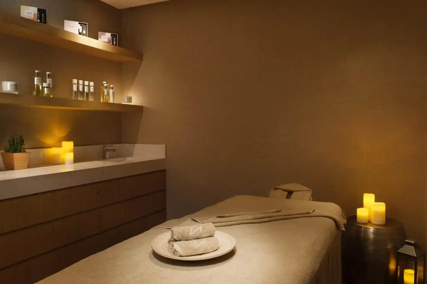 La Ville Hotel & Suites CITY WALK, Dubai, Autograph Collection Wellness