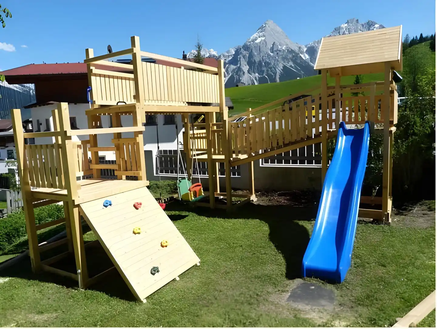 Alpenland Sport und Entertainment