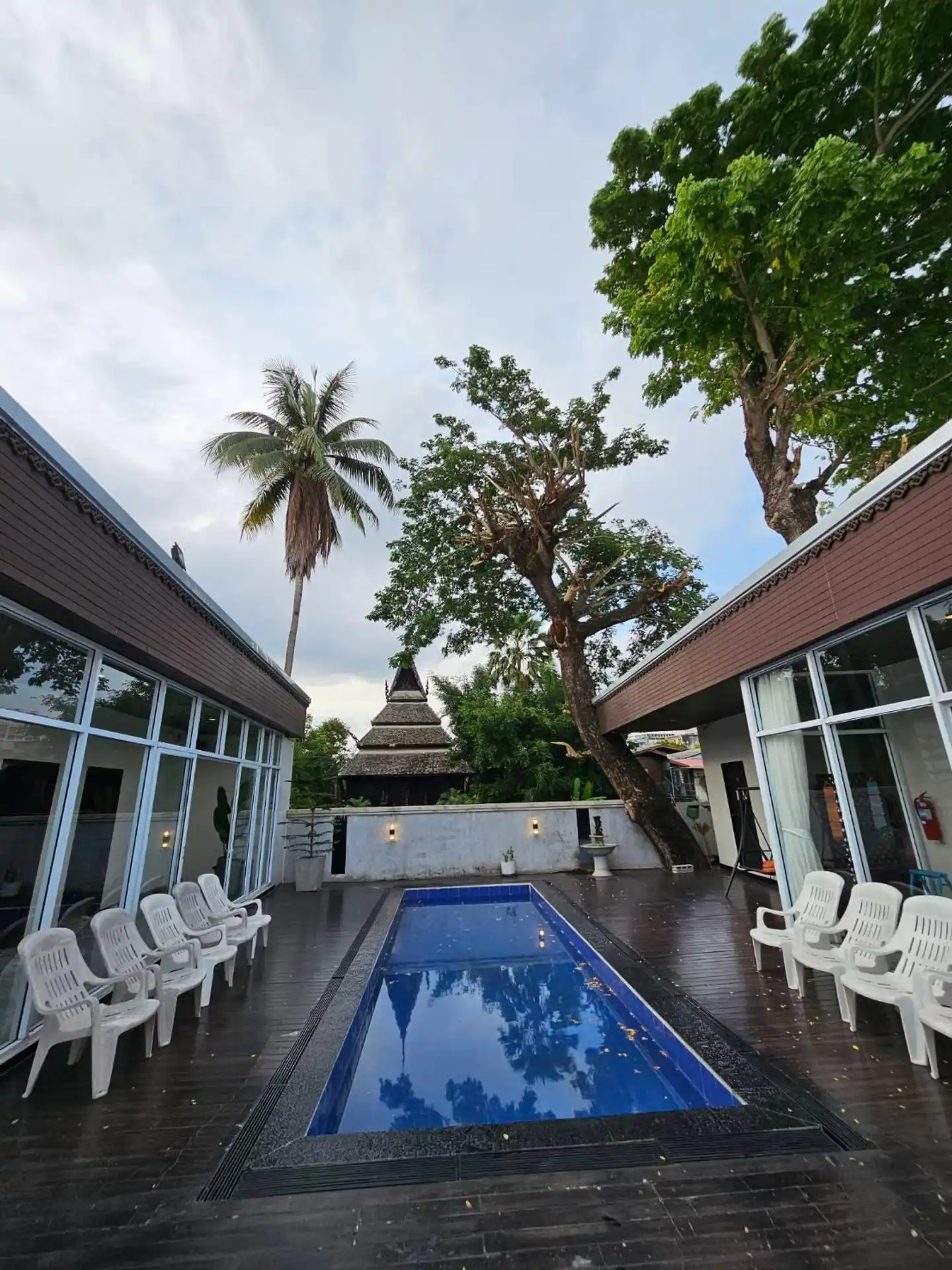Mercy Hostel Terrasse