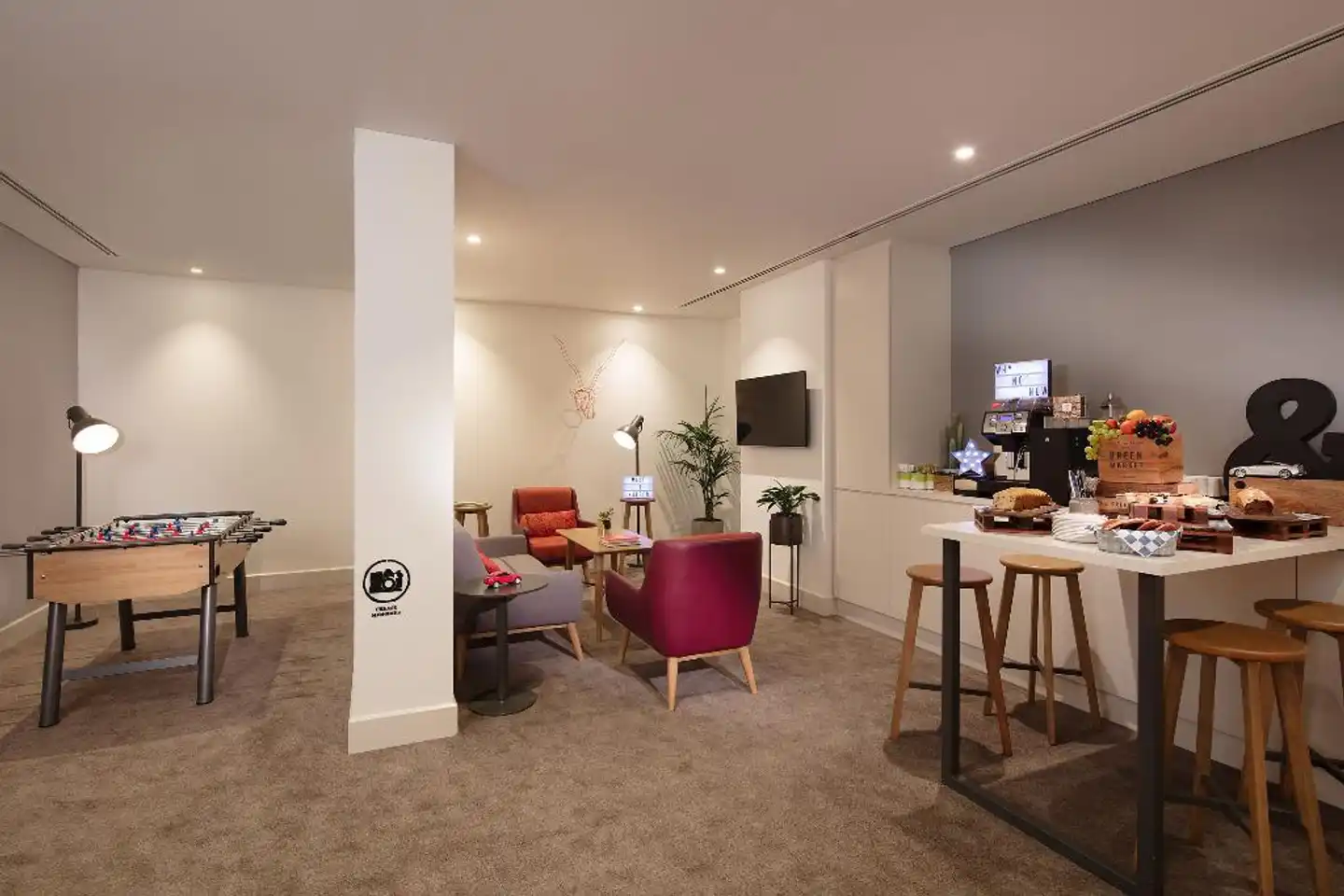Rove Trade Centre Bar