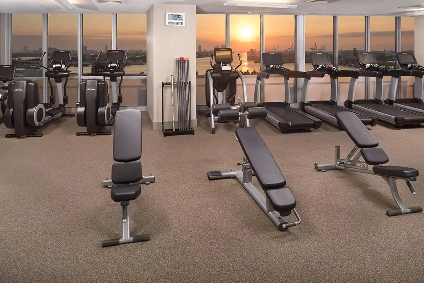The Gabriel Miami, Curio by Hilton Sport und Entertainment