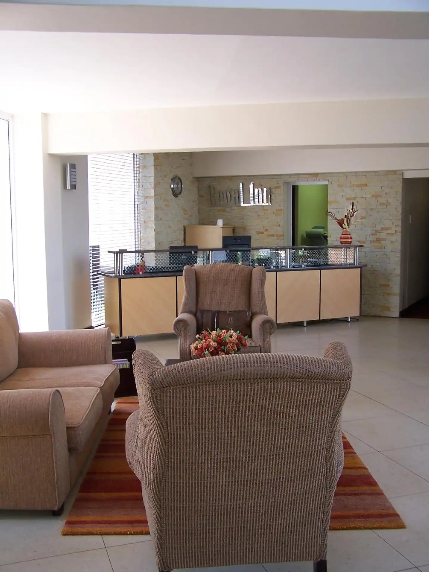 Regal Inn Xpress PMBurg Lobby