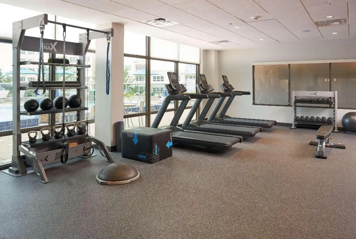 Tru By Hilton Pompano Beach Pier Sport und Entertainment