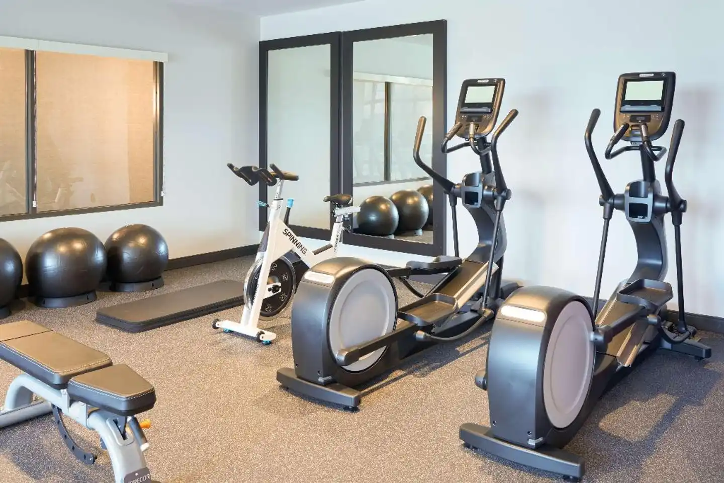 Tru By Hilton Pompano Beach Pier Sport und Entertainment