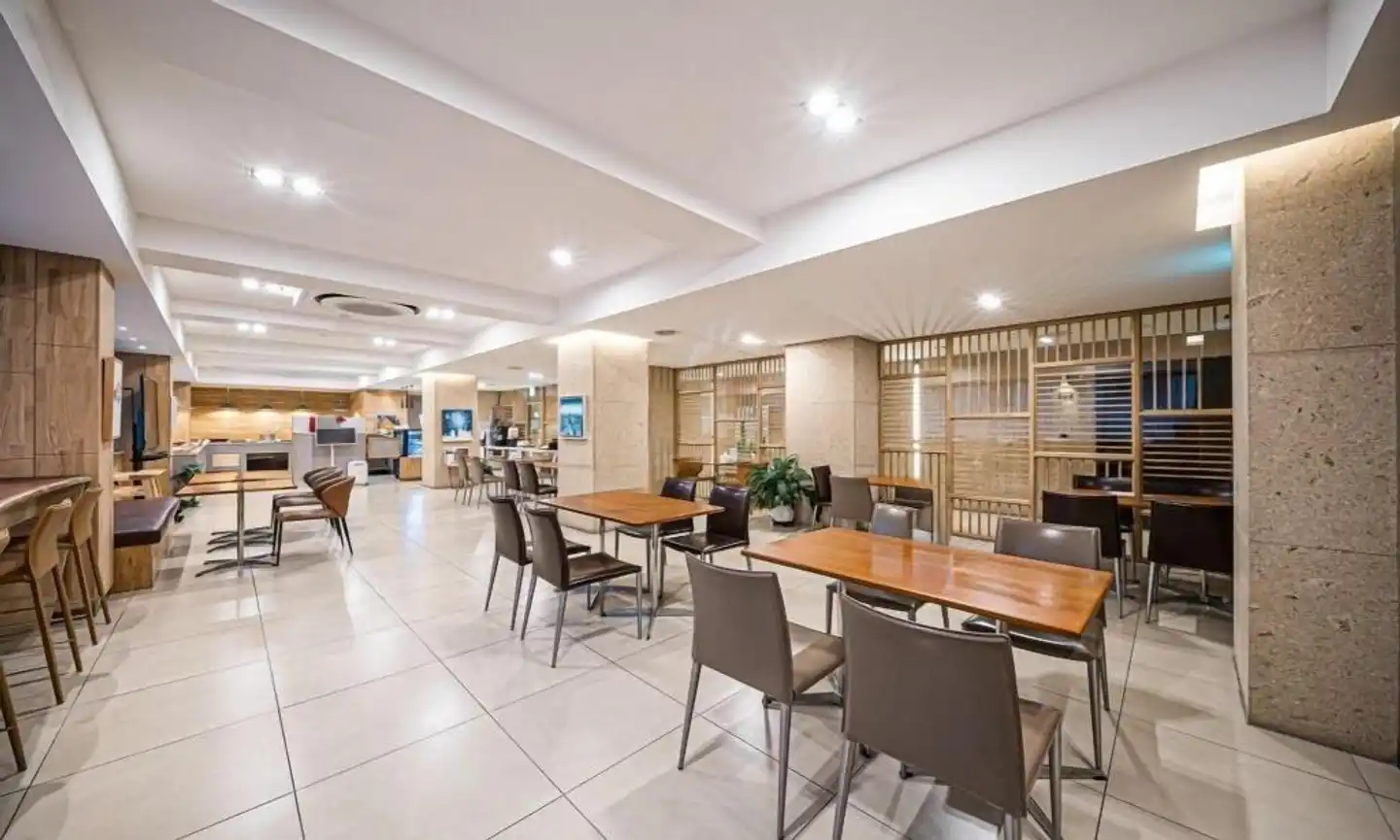 Dongdaegu Station Eastern Hotel Restaurant