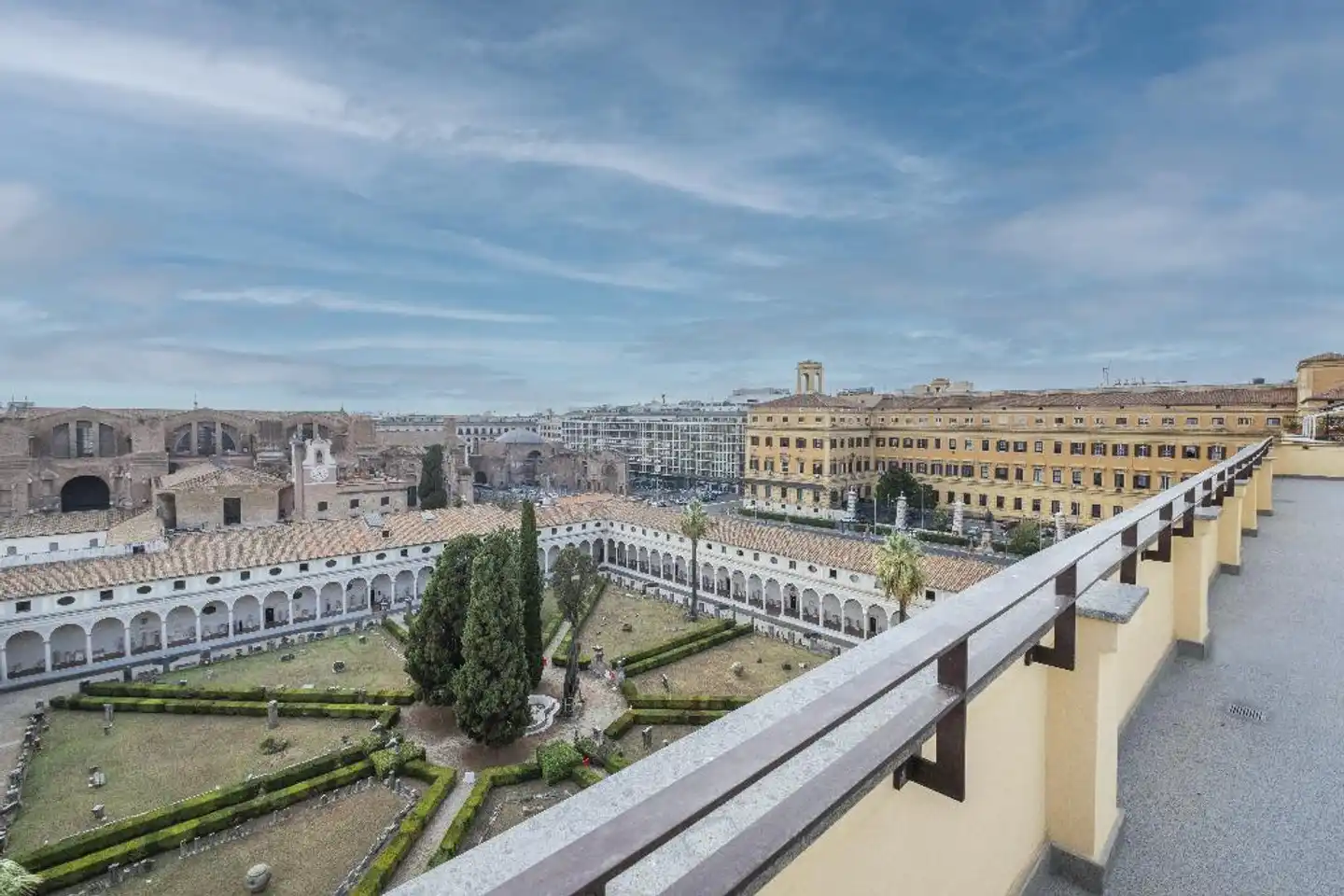 Camplus Hotel Roma Centro Terrasse