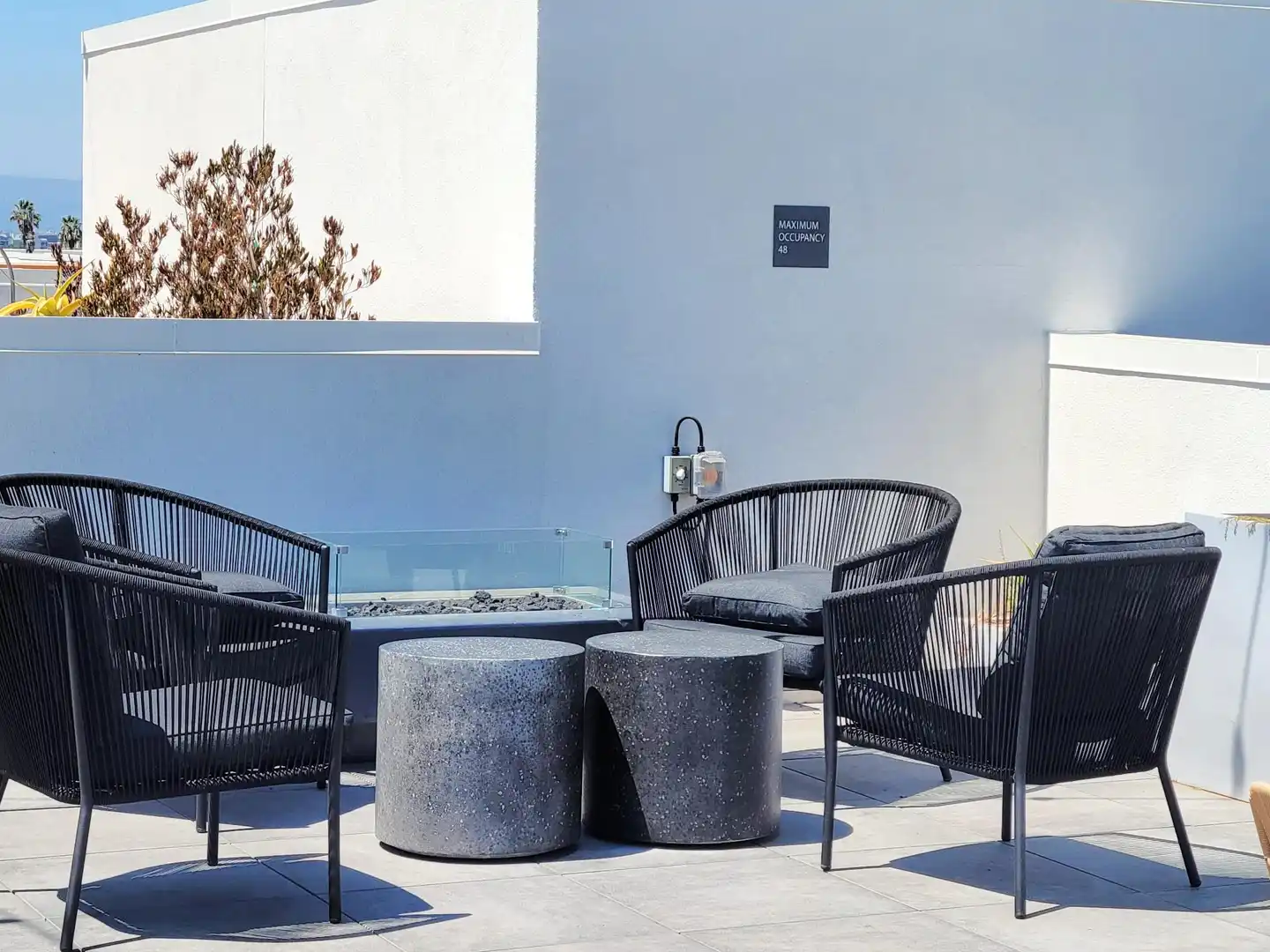 GORGEOUS Hollywood LA's best location Lobby