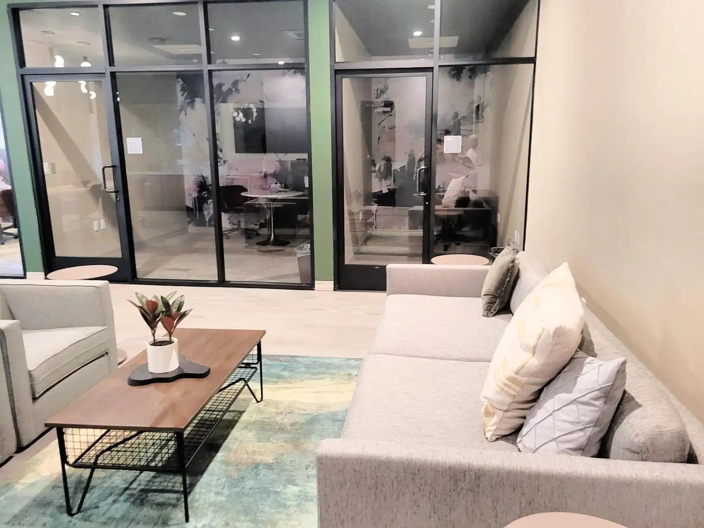 GORGEOUS Hollywood LA's best location Wellness