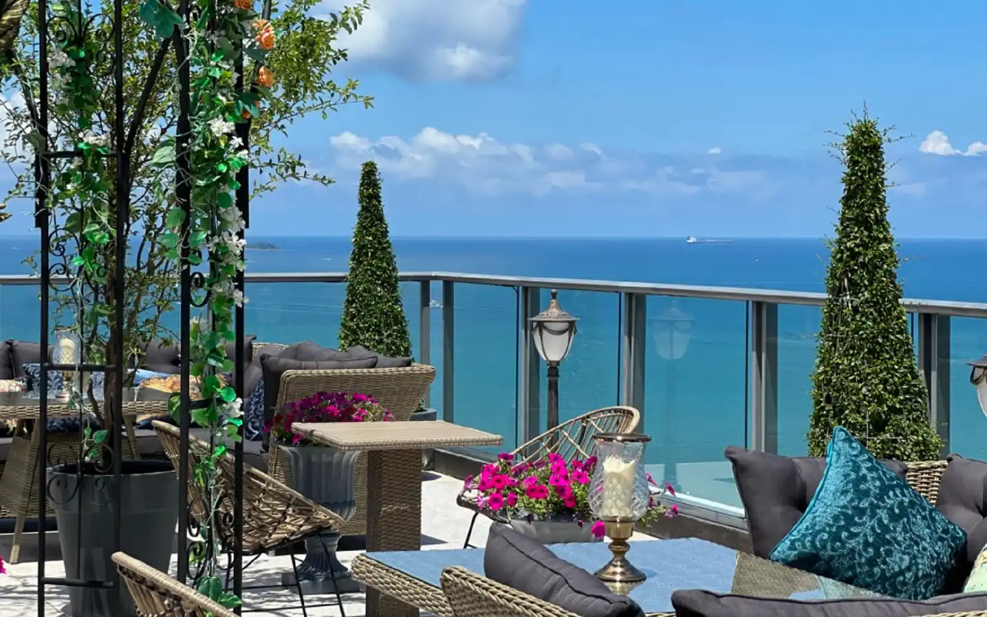 The Elysium Pratumnak Pattaya - By SHG Terrasse