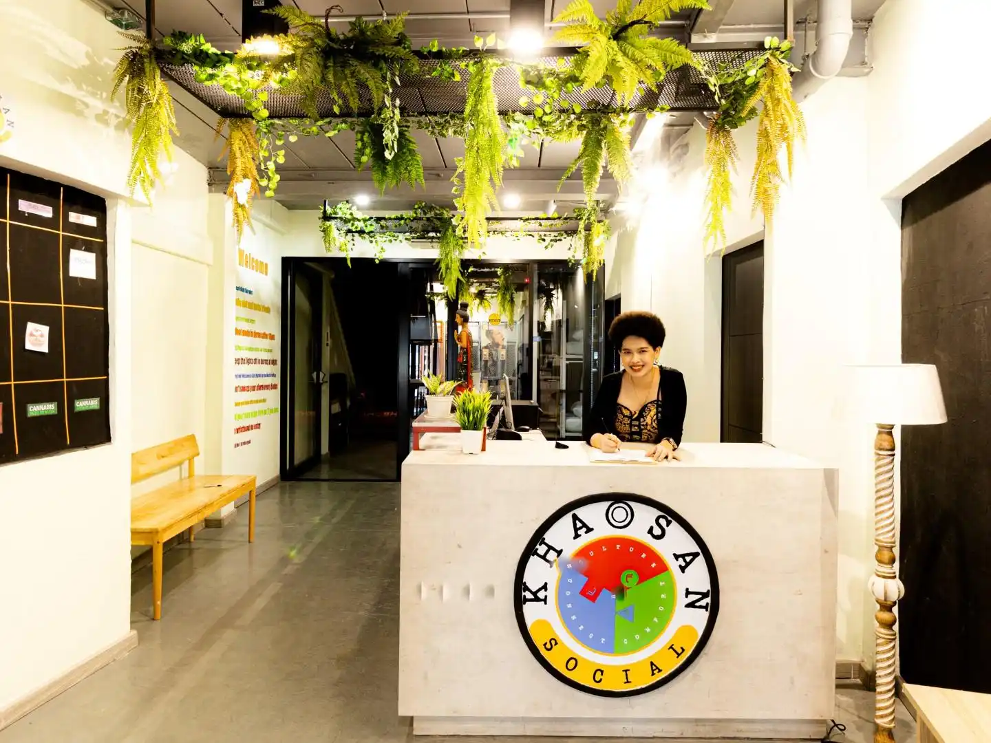 Khaosan Social Capsule Hostel Lobby