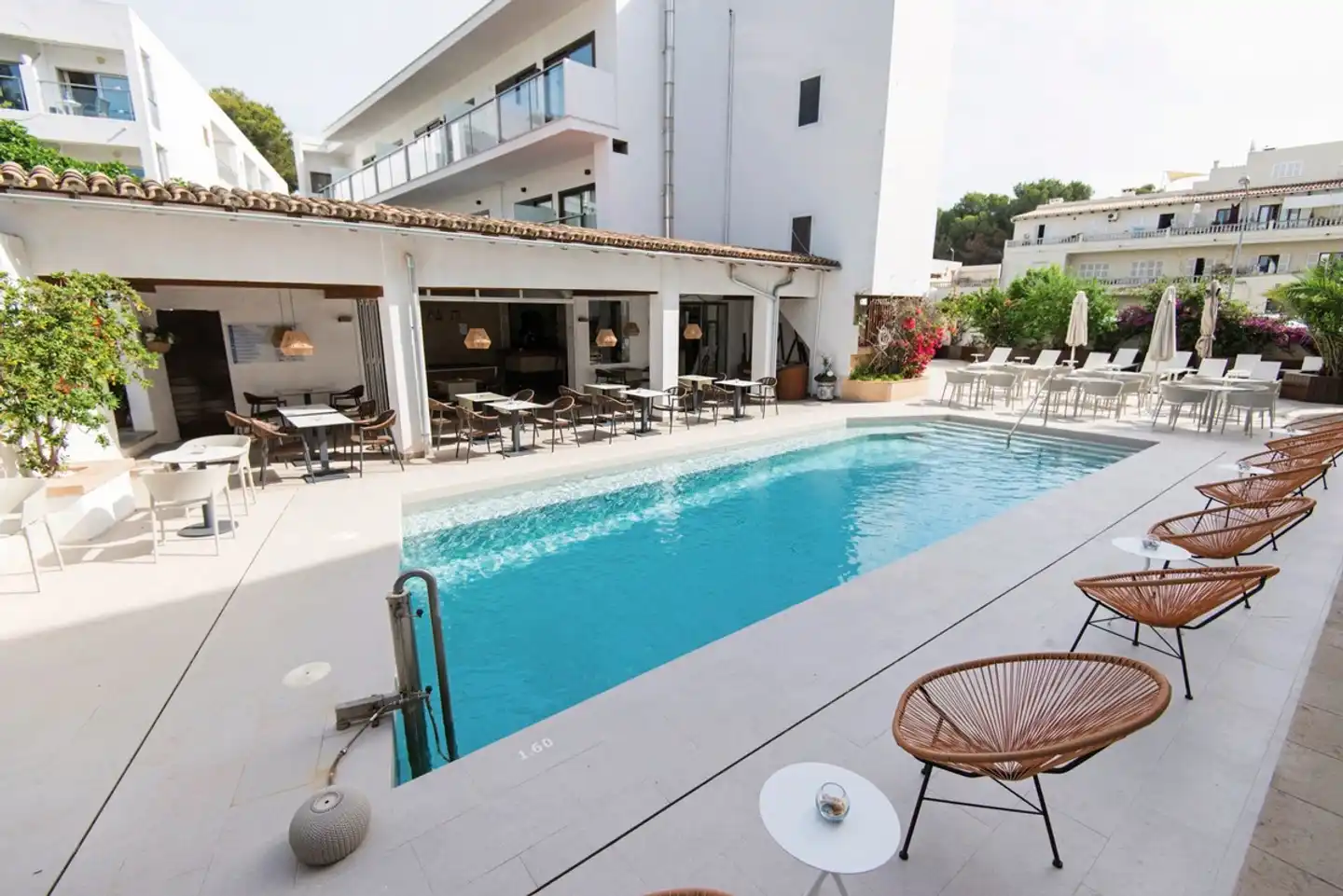 Petit Garden Hotel by Flacalco Pool