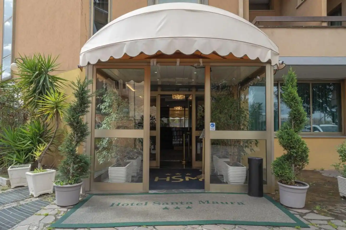 Hotel Santa Maura Aussenansicht