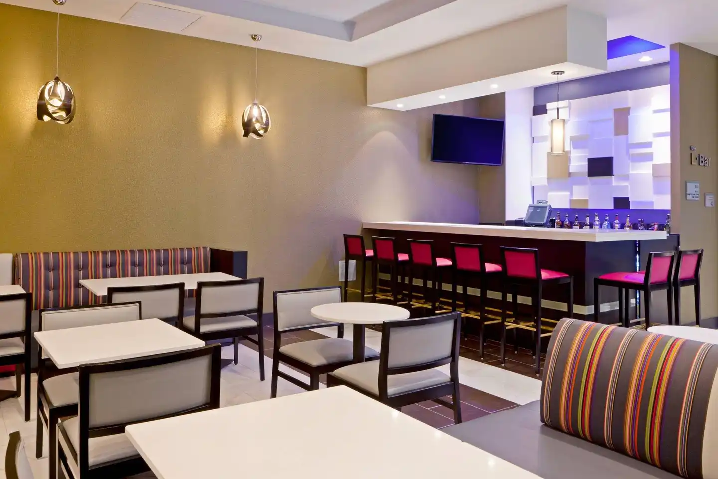 Fairfield Inn & Suites by Marriott New York Queens/Queensboro Bridge Wohnbeispiel