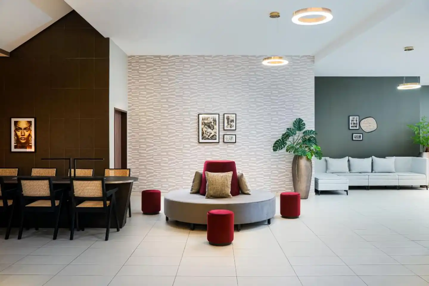 Leonardo Hotel Vienna Schönbrunn Lobby