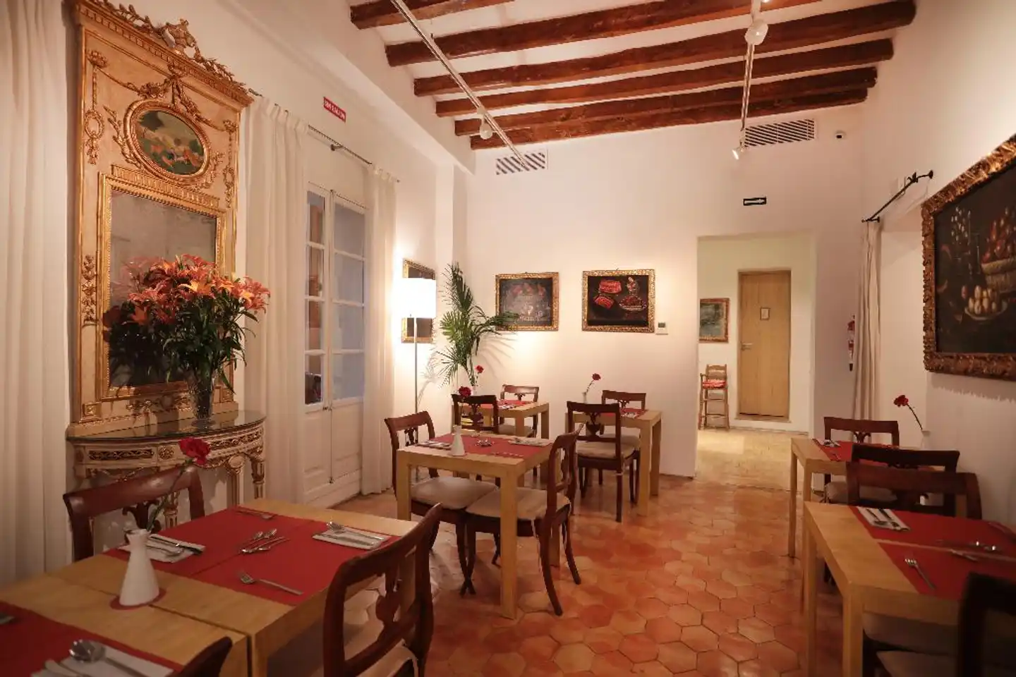 Art Palma Restaurant