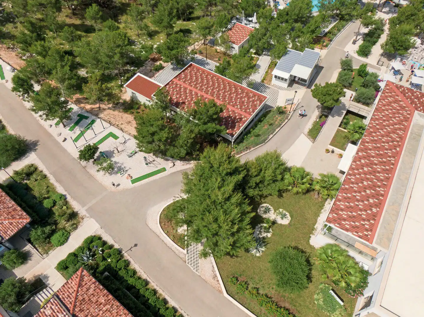 Gava Waterman Milna Resort Aussenansicht