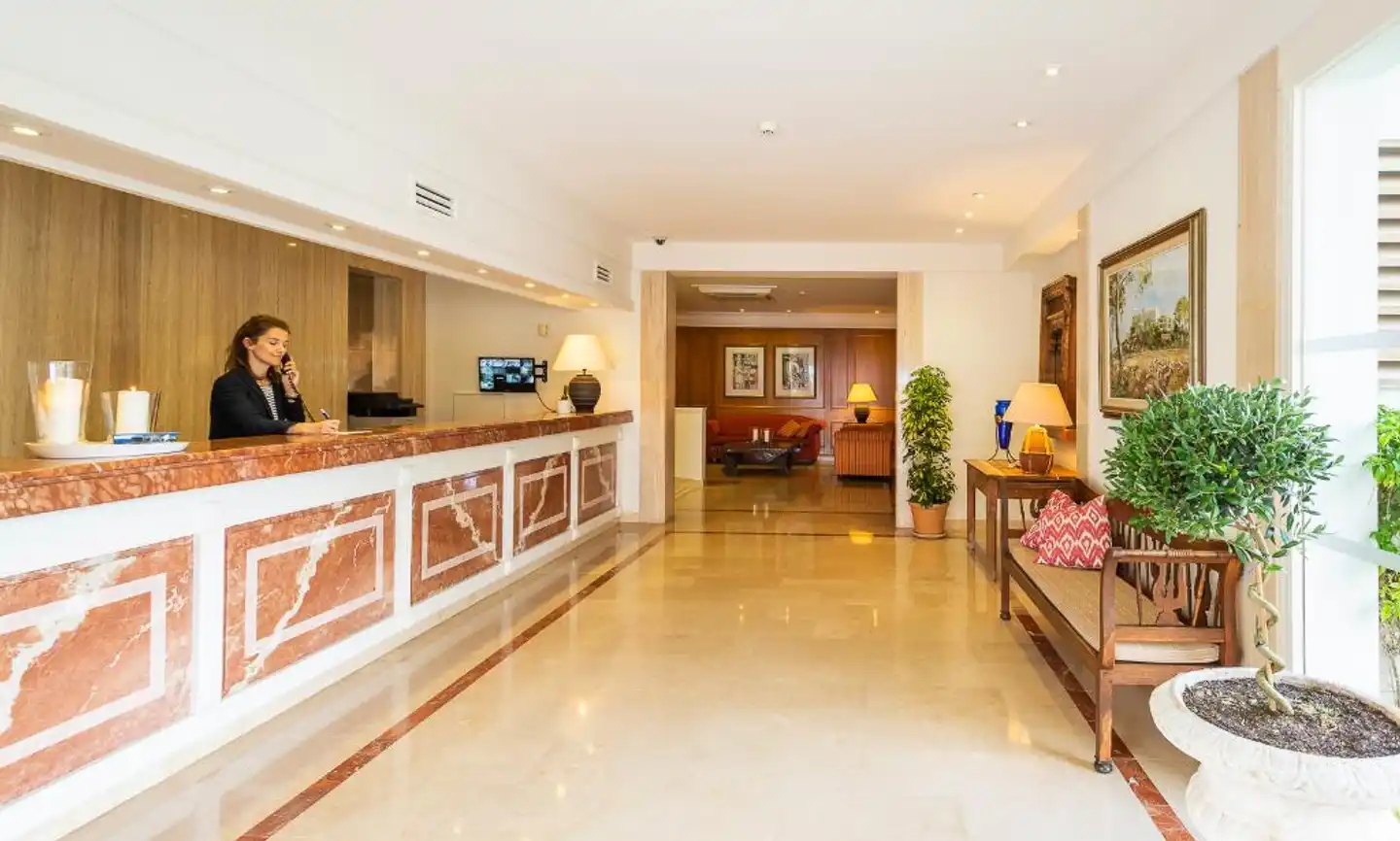 Casablanca Lobby