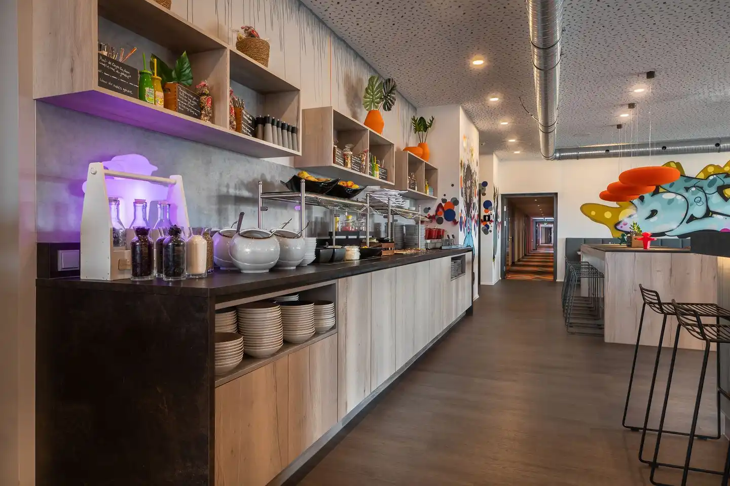 the niu Hide Bar