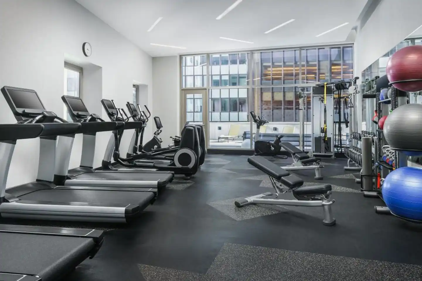 Courtyard by Marriott New York Downtown Manhattan/Financial District Sport und Entertainment