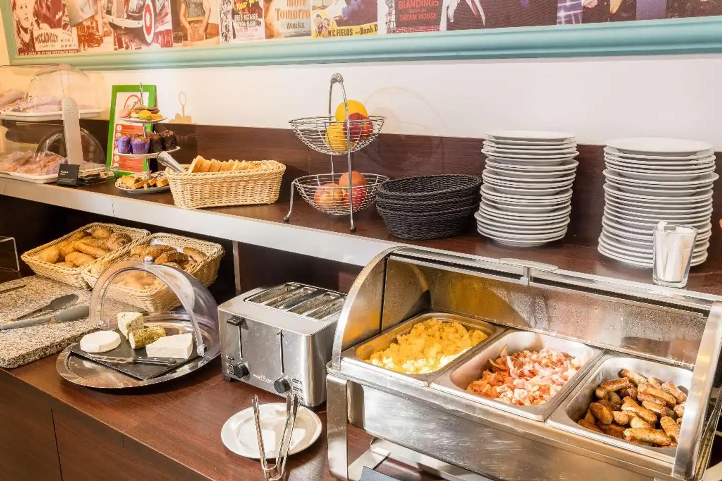 Best Western Plus Celebrity Suites Restaurant