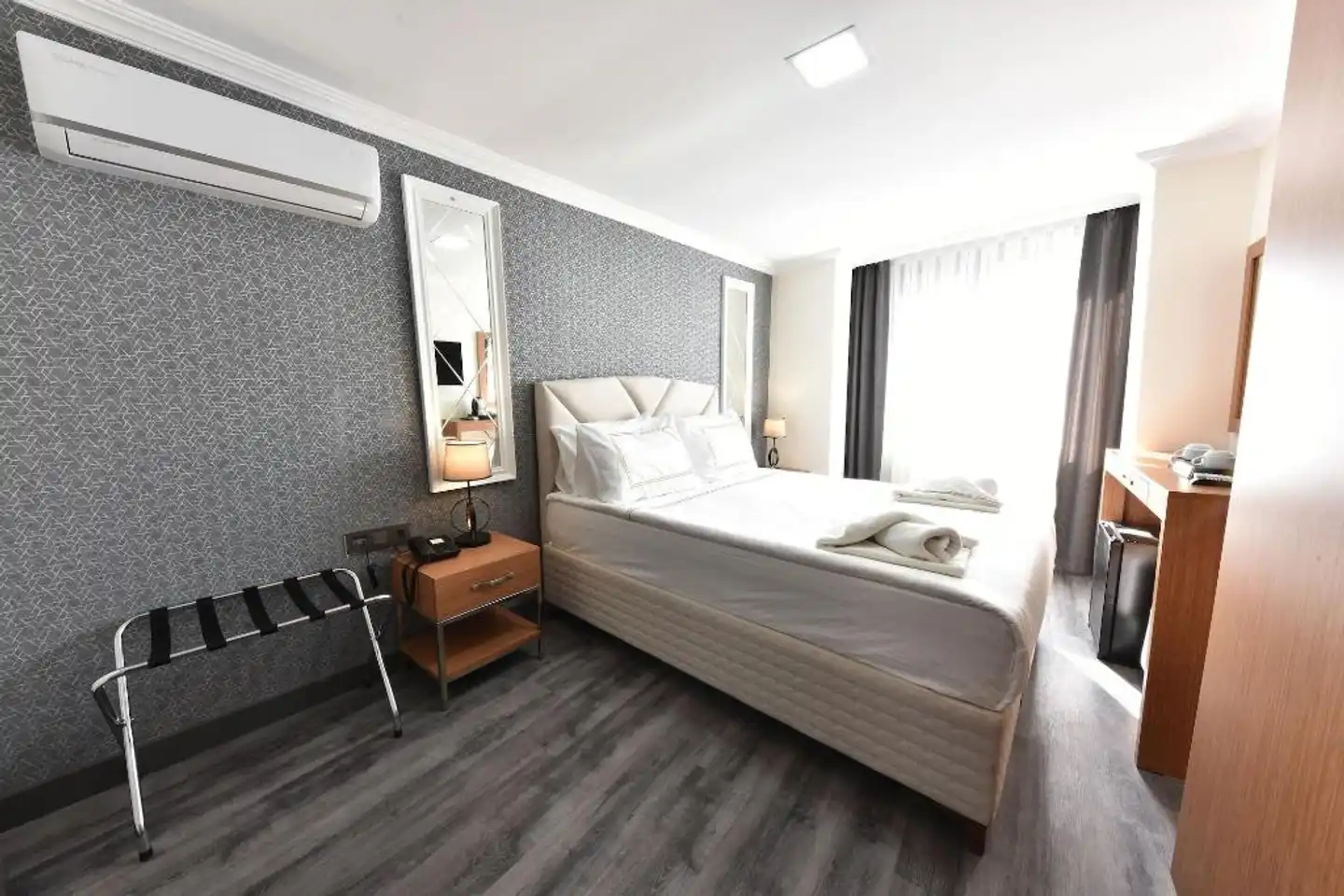 Almina inn Hotel Wohnbeispiel