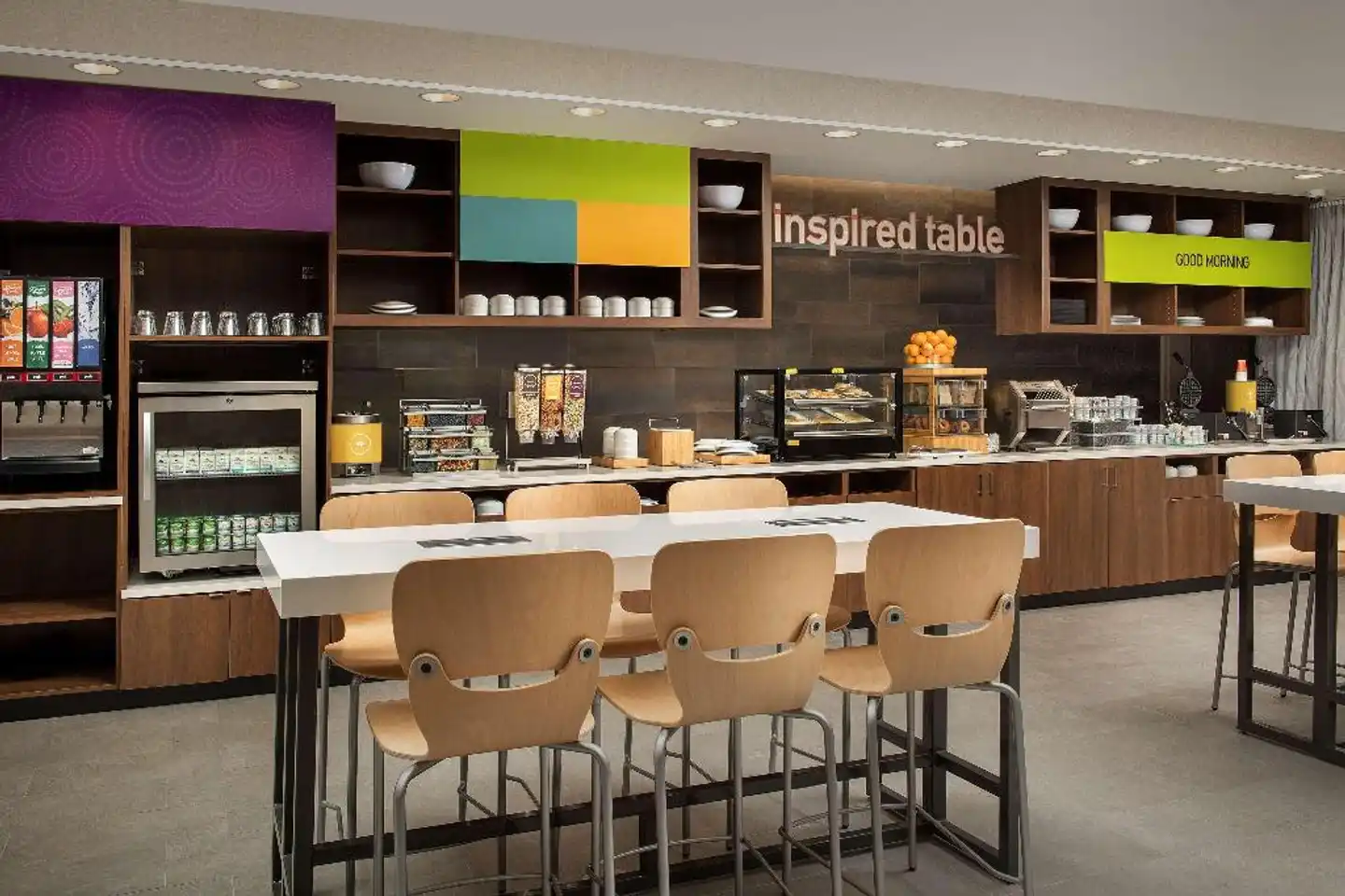 Home2 Suites by Hilton Tampa Westshore Airport, FL Bar