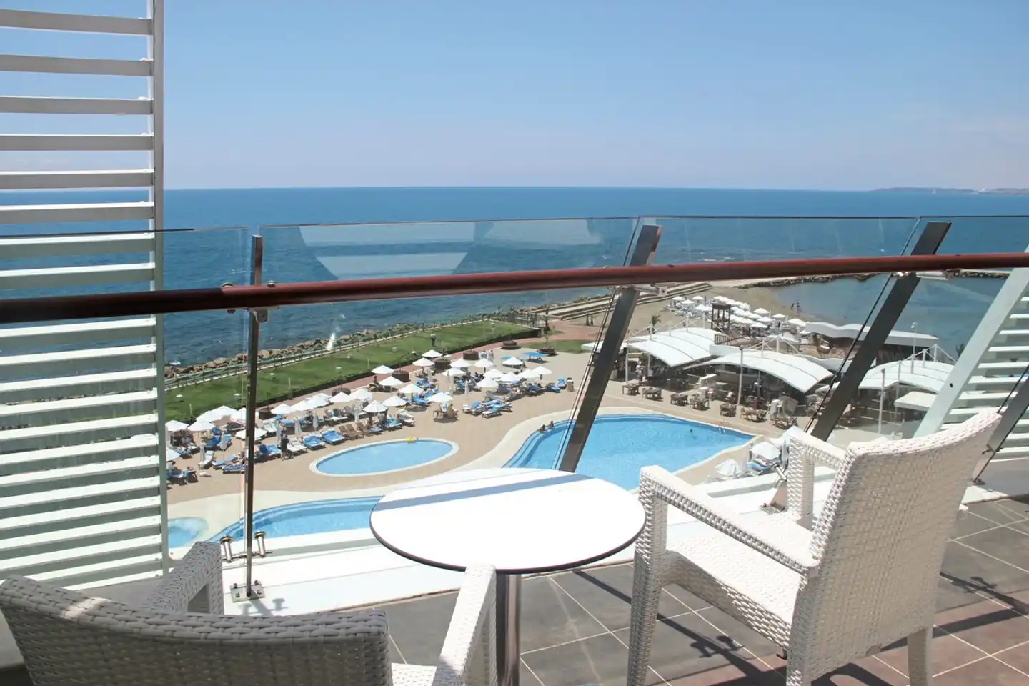 Gold Island Selected Terrasse