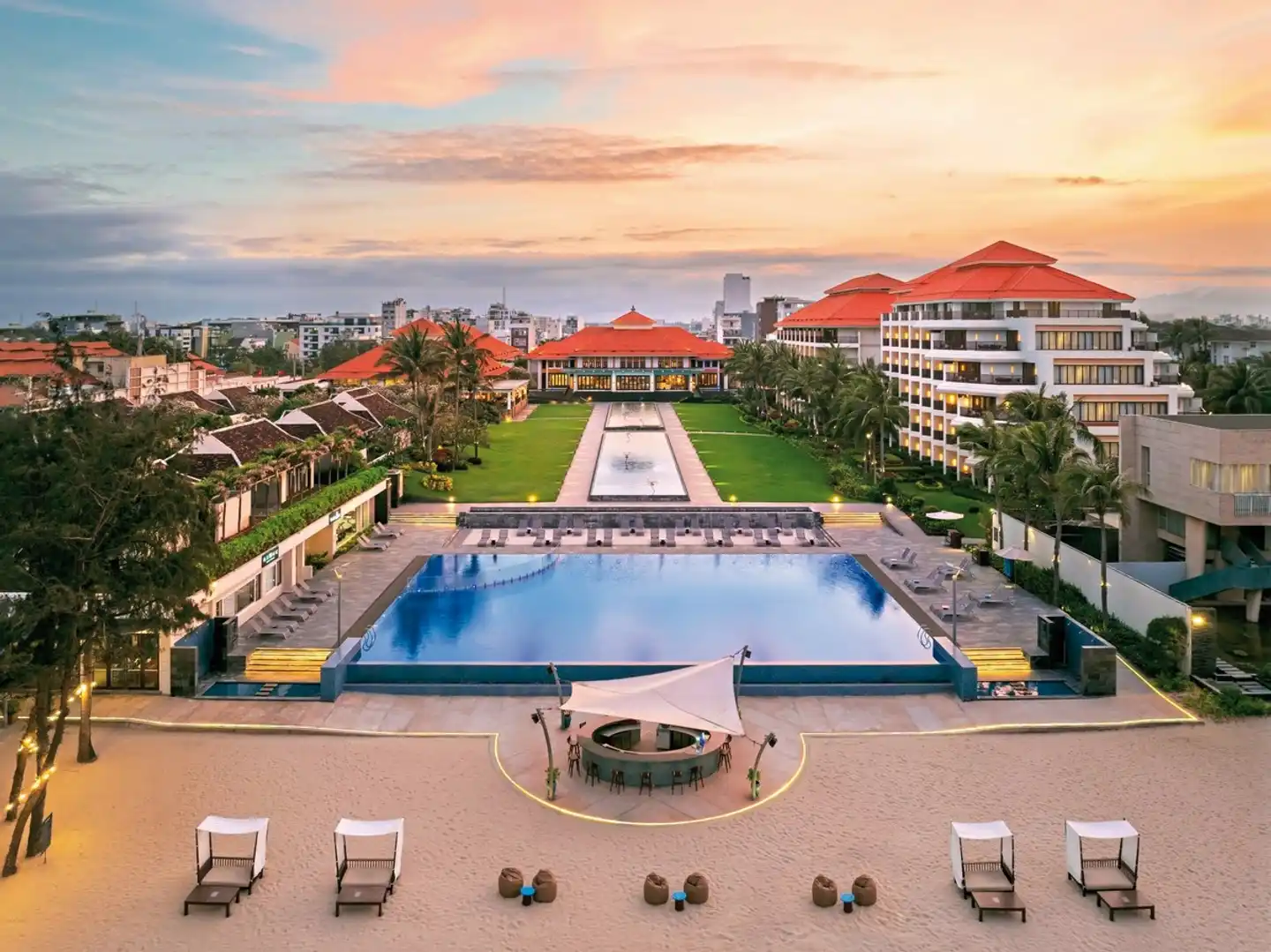 Pullman Danang Beach Resort Pool